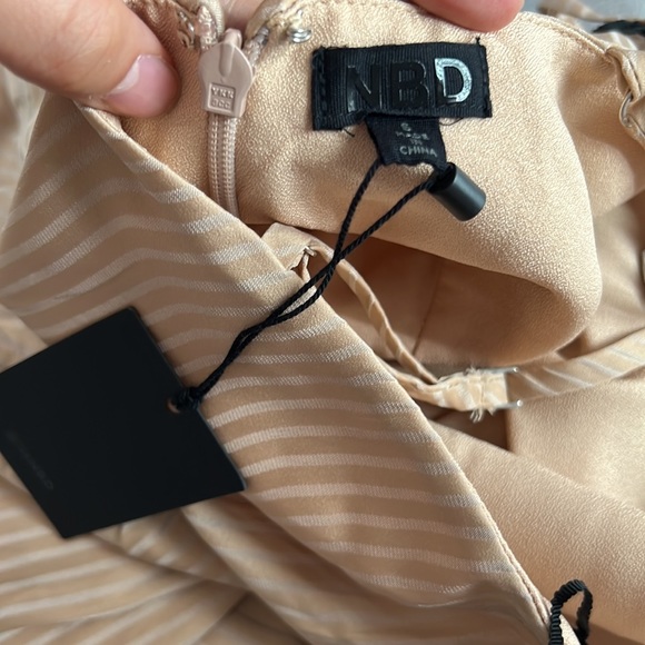 NBD Davis Gown in Nude - Picture 4 of 11